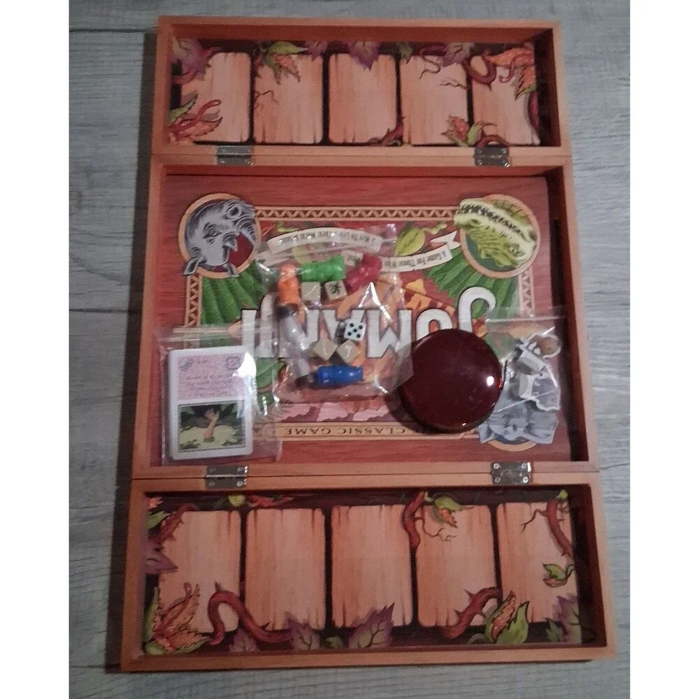 Wooden Jamanji Board game like new